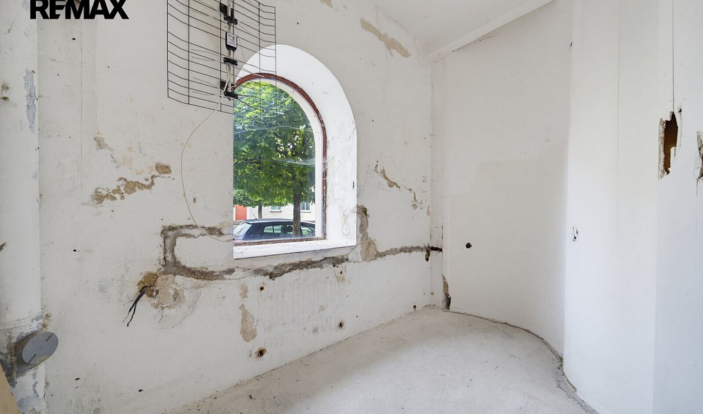 Prodej domu 340 m² s pozemkem 300 m², Aš – náhled fotky 31