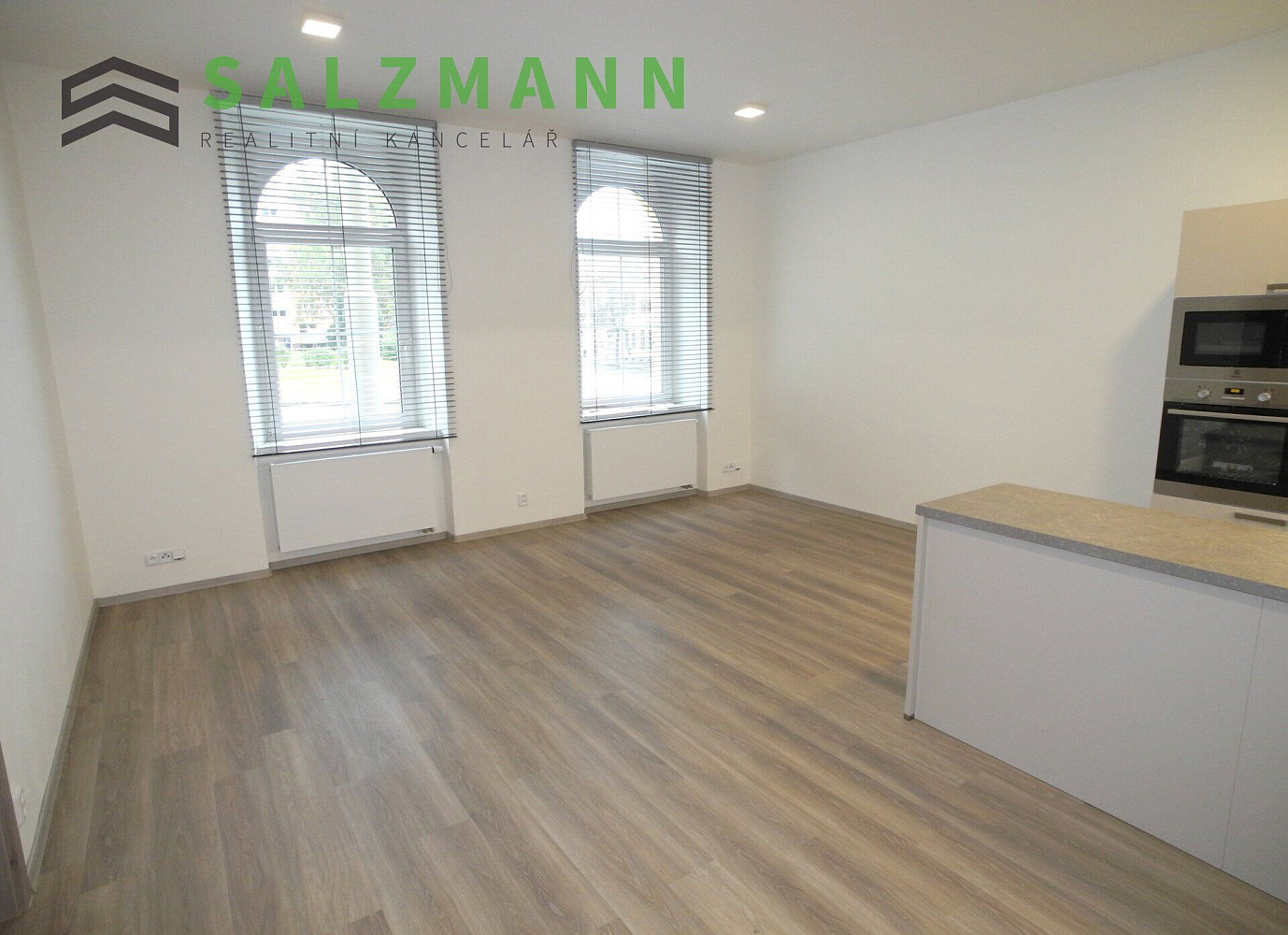 Pronájem bytu 3+kk 79 m² – fotografie 2