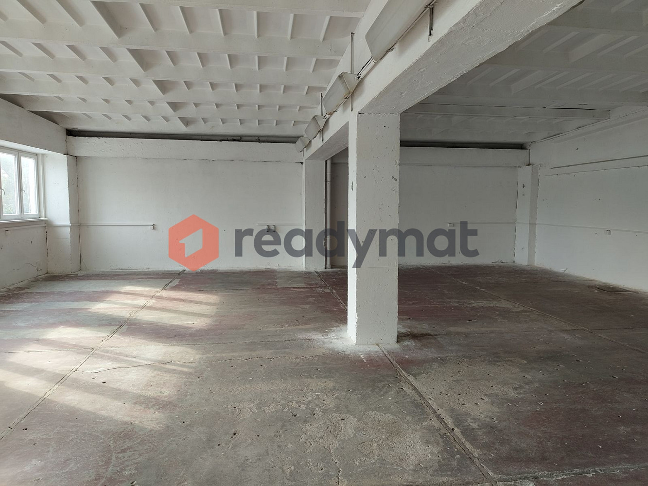 Pronájem komerčního objektu (jiného typu) 144 m² — photo 2