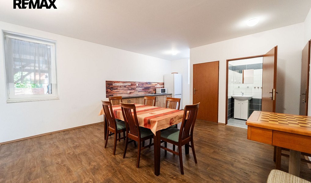 Prodej domu 248 m² s pozemkem 672 m², Dolní Věstonice – náhled fotky 10