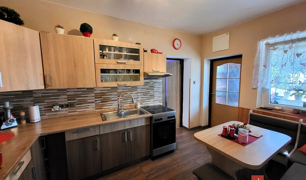 Prodej domu 95 m² s pozemkem 207 m², Žatec – náhled fotky 12