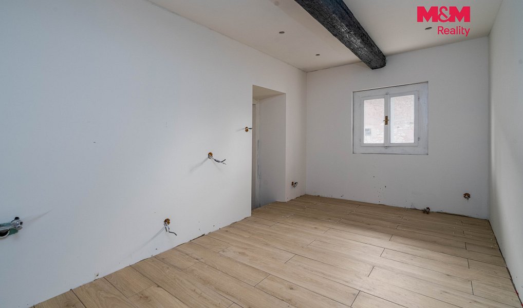 Prodej domu 165 m² s pozemkem 1 298 m², Lužná – náhled fotky 8