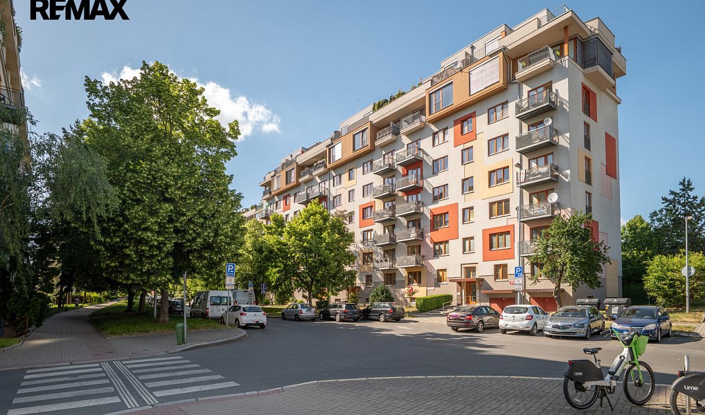 Prodej bytu 2+kk 45 m², Praha – náhled fotky 30