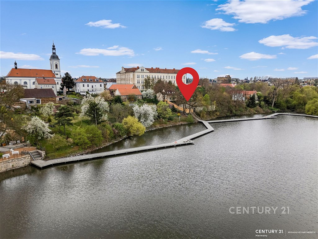 Prodej komerčního pozemku 1 182 m² - View 2