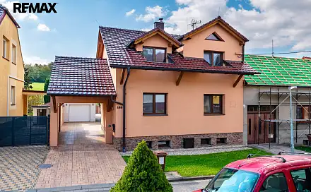 Prodej domu 351 m² s pozemkem 586 m², Lesní, Uherské Hradiště - Míkovice
