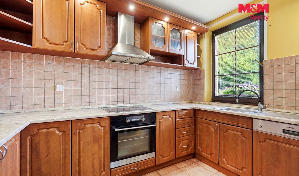 Prodej domu 206 m² s pozemkem 1 470 m², Horní Libchava – náhled fotky 9