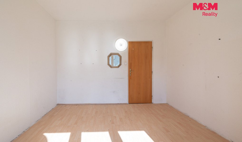 Prodej bytu 2+1 49 m², Bor – náhled fotky 7