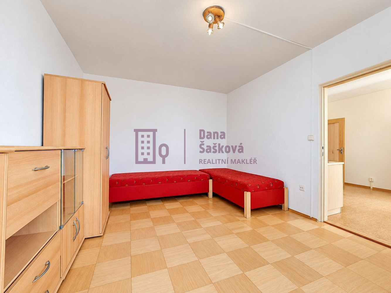 Pronájem bytu 1+1 36 m² – fotografie 3