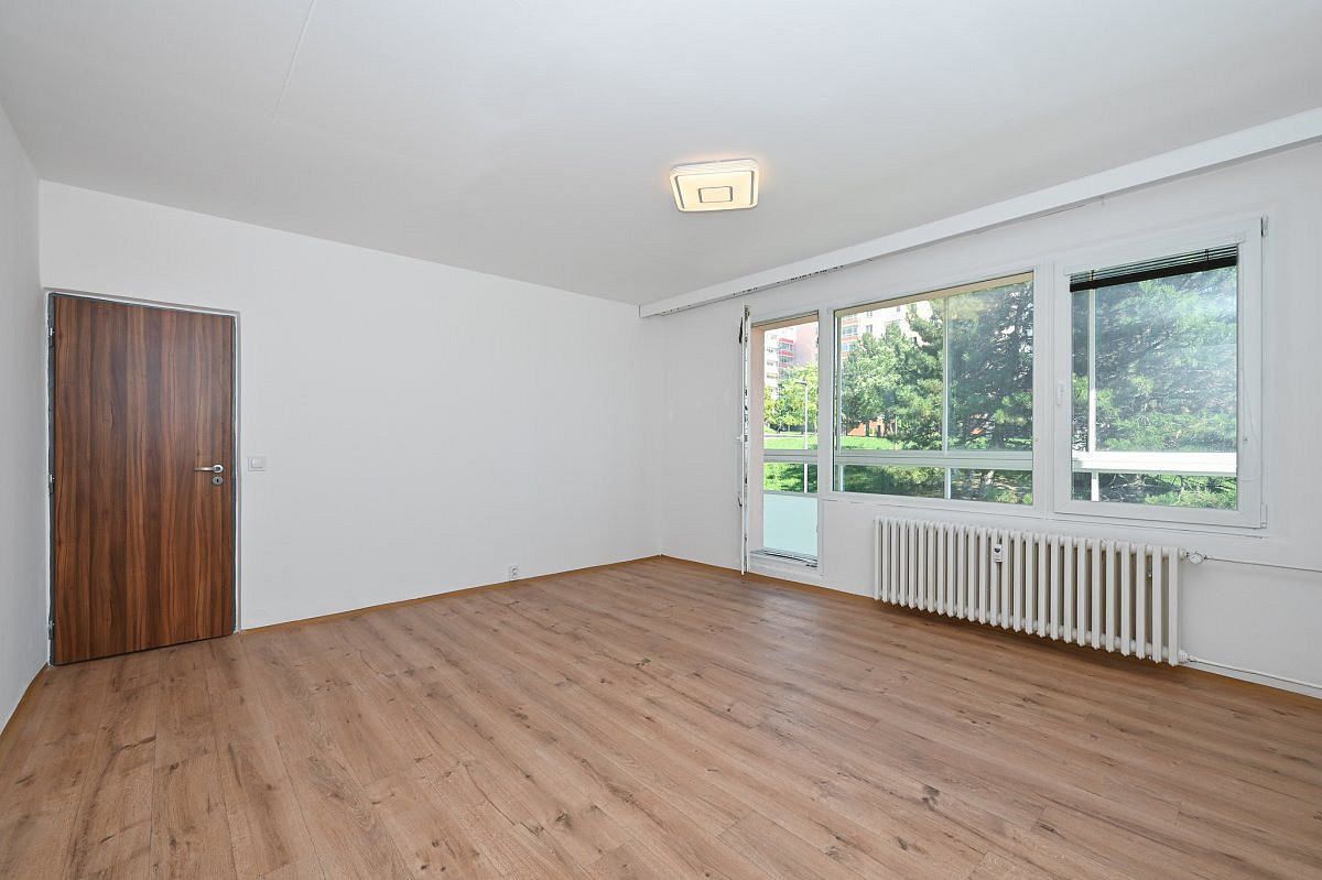 Pronájem bytu 4+1 76 m² – fotografie 4