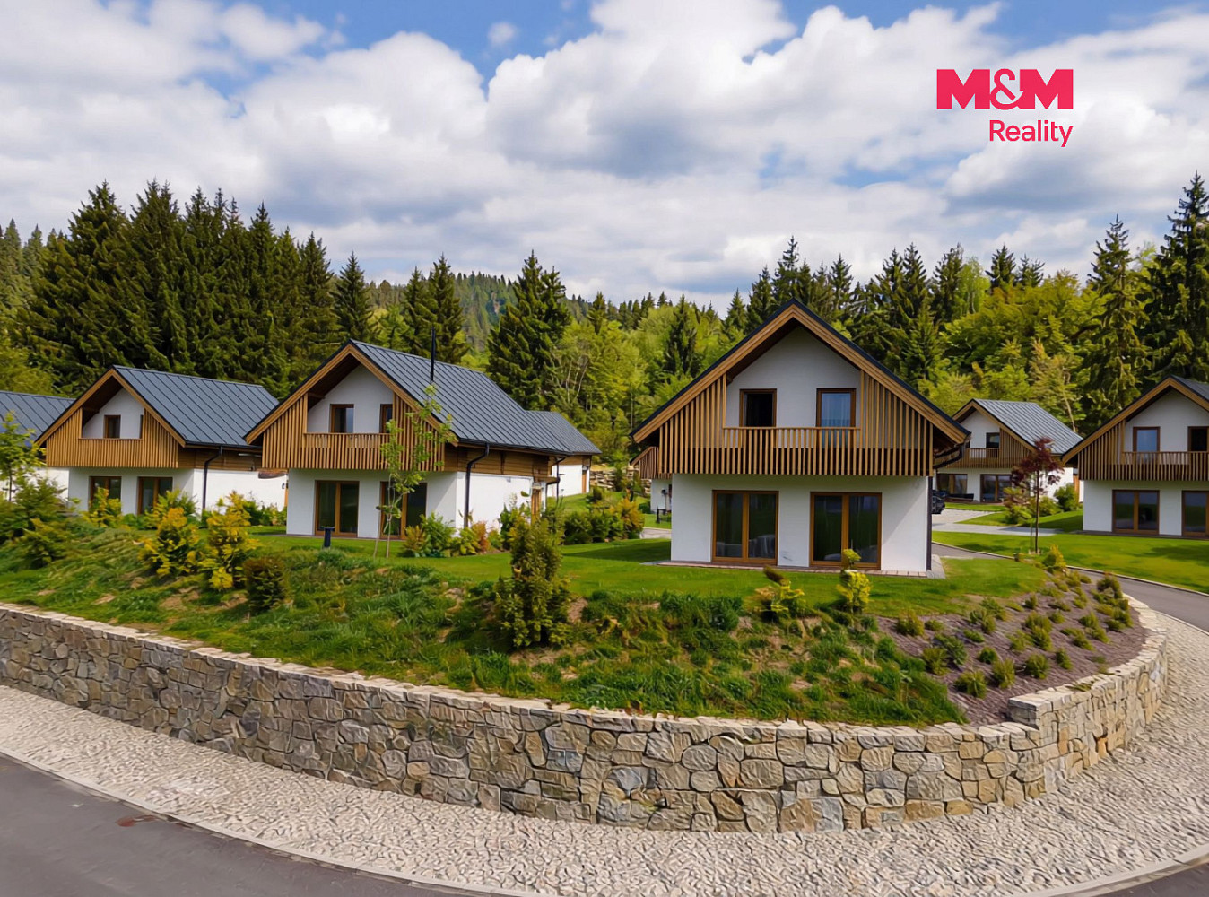 Prodej domu 106 m² s pozemkem 472 m² — photo 2