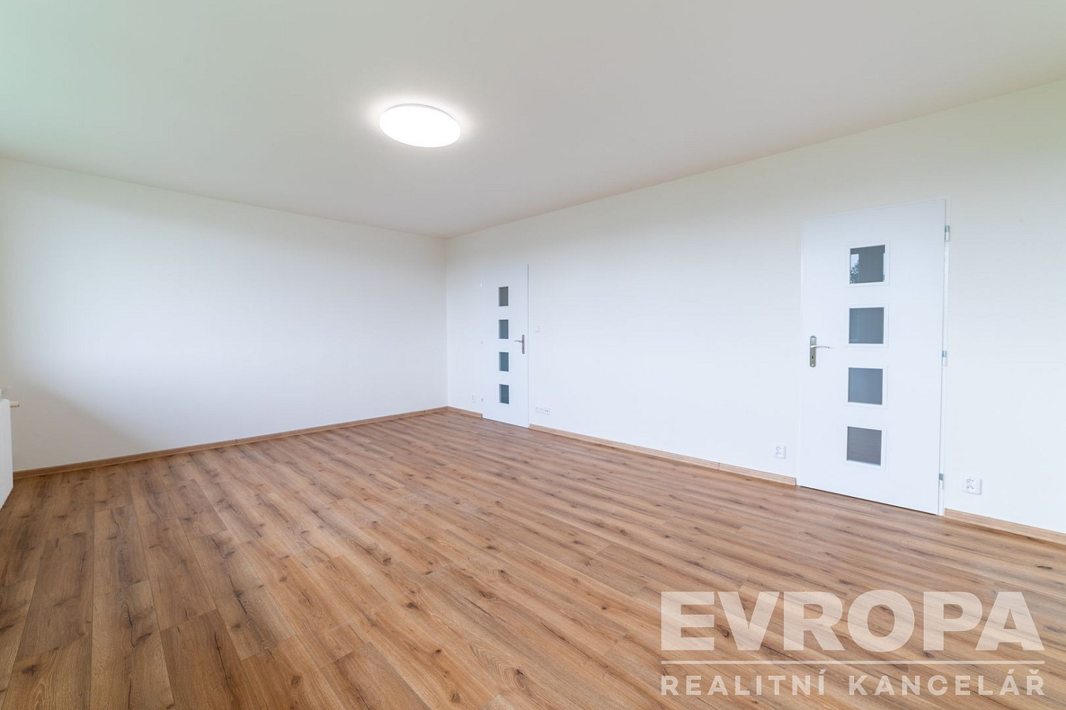 Pronájem bytu 3+1 74 m² — photo 4