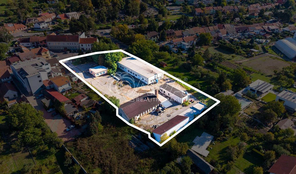 Prodej výrobních prostor 1 475 m², Ivančice – náhled fotky 3