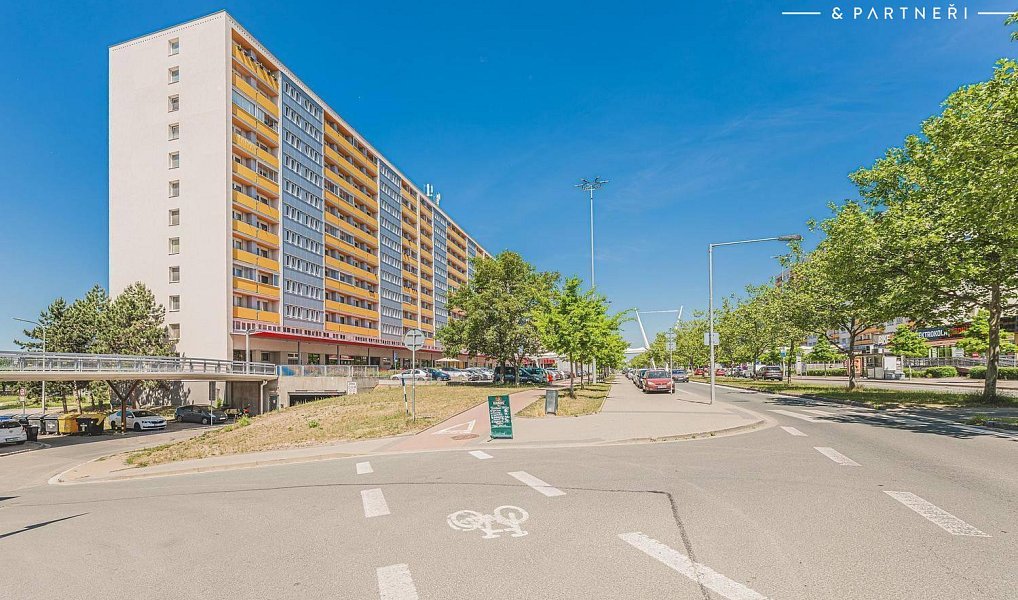 Prodej bytu 3+1 99 m², Hradec Králové – náhled fotky 29