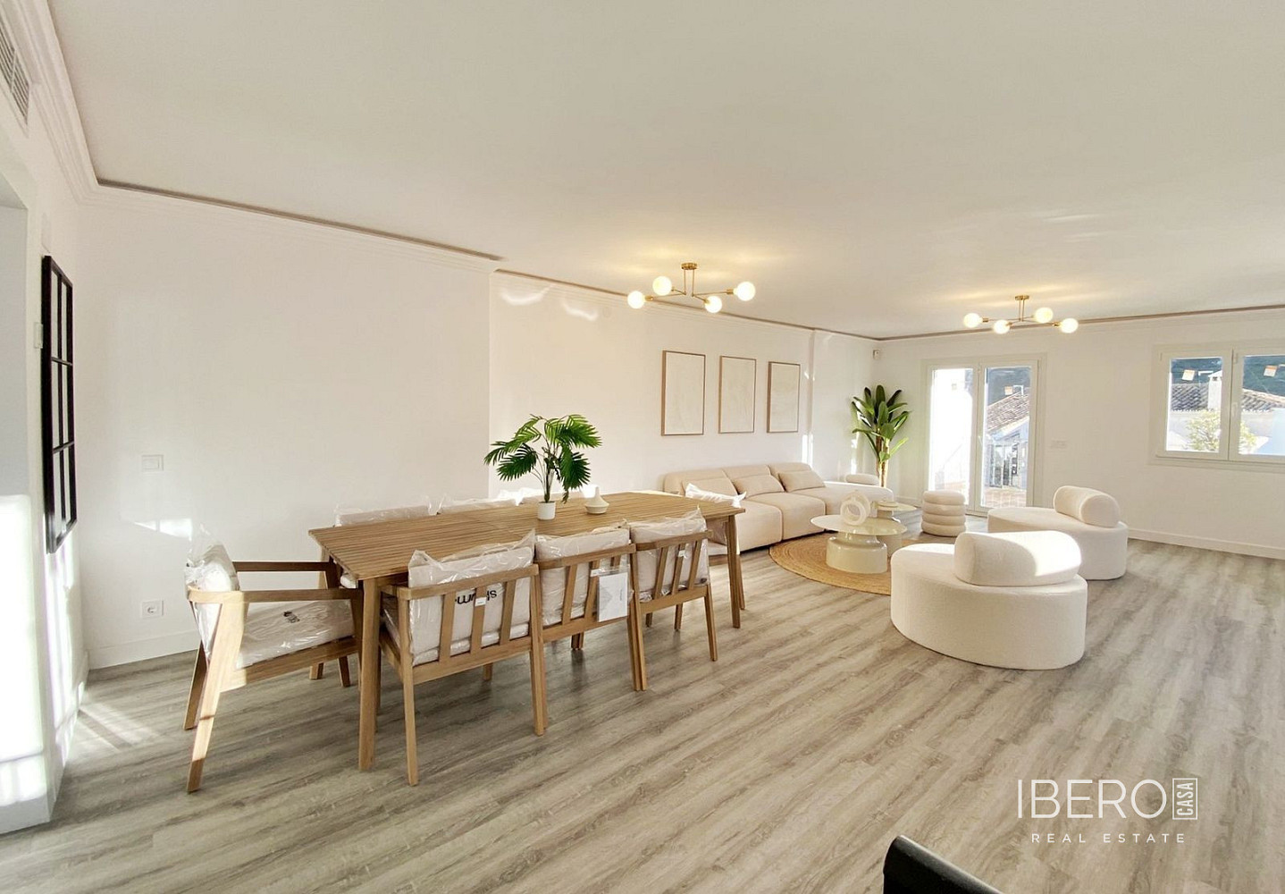 Prodej bytu 6+kk 235 m²
