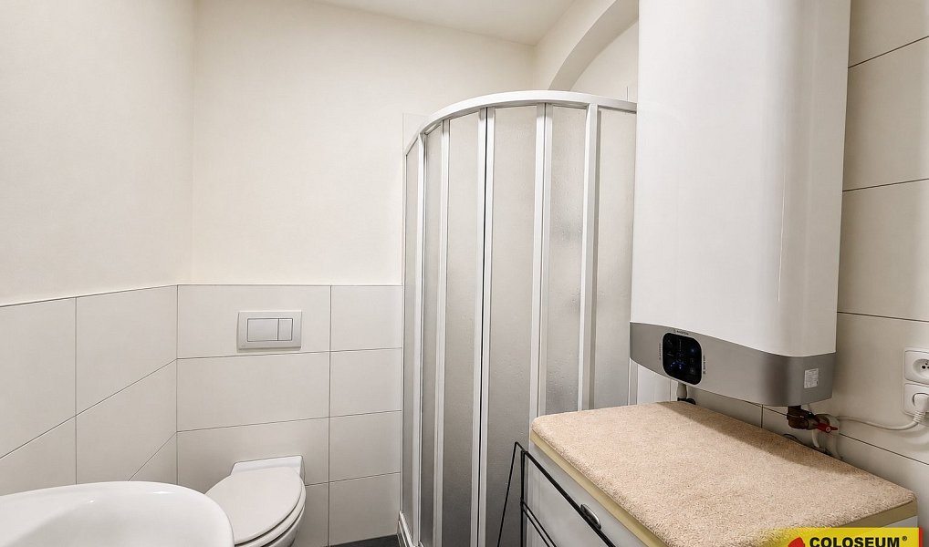 Prodej domu 120 m² s pozemkem 35 m², Znojmo – náhled fotky 9