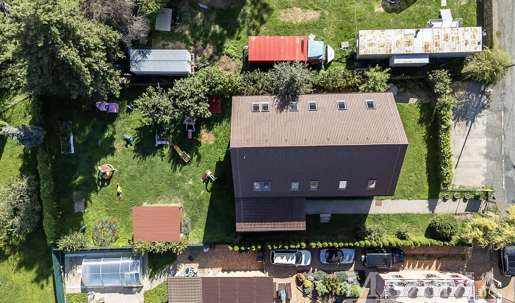 Prodej domu 237 m² s pozemkem 905 m², Úvaly – náhled fotky 6