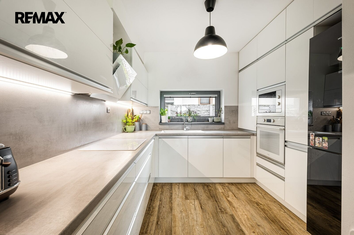 Prodej domu 196 m² s pozemkem 511 m² – fotografie 4
