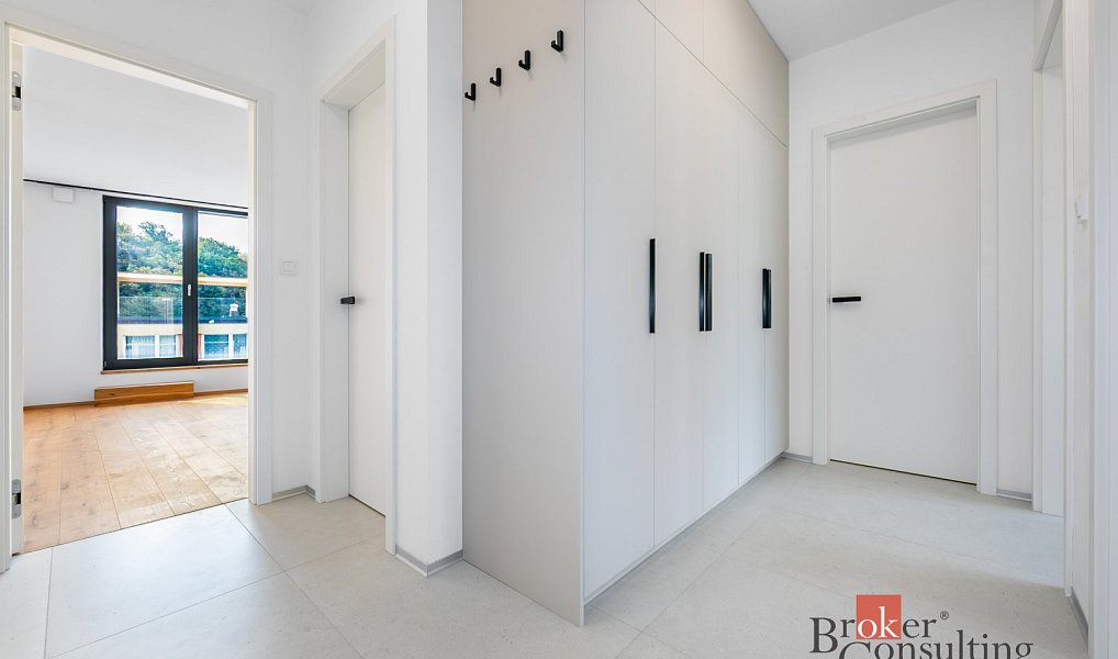 Pronájem bytu 3+kk 73 m², Praha – náhled fotky 7