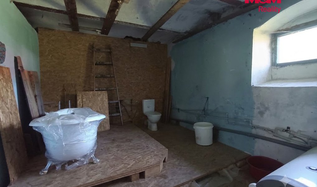 Prodej domu 210 m² s pozemkem 1 069 m², Verušičky – náhled fotky 11