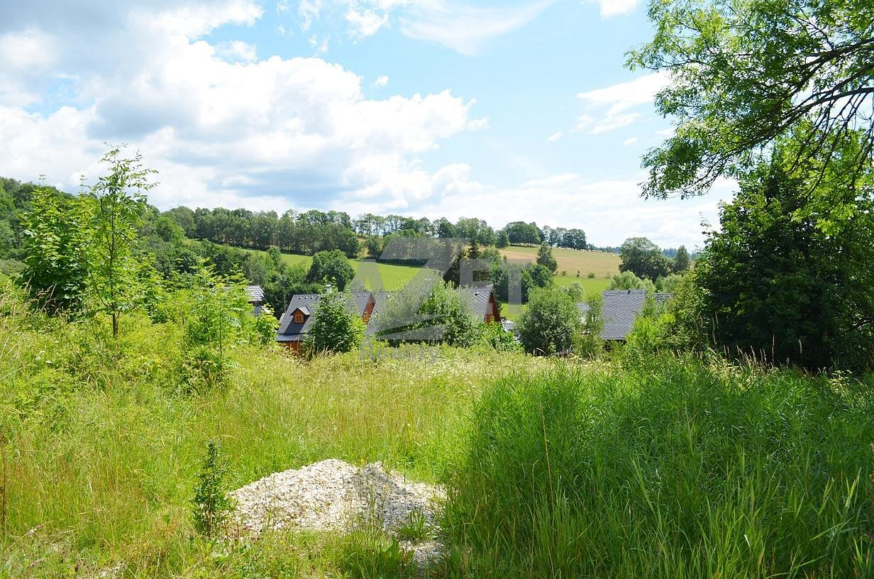 Prodej pozemku 1 500 m² – fotografie 2