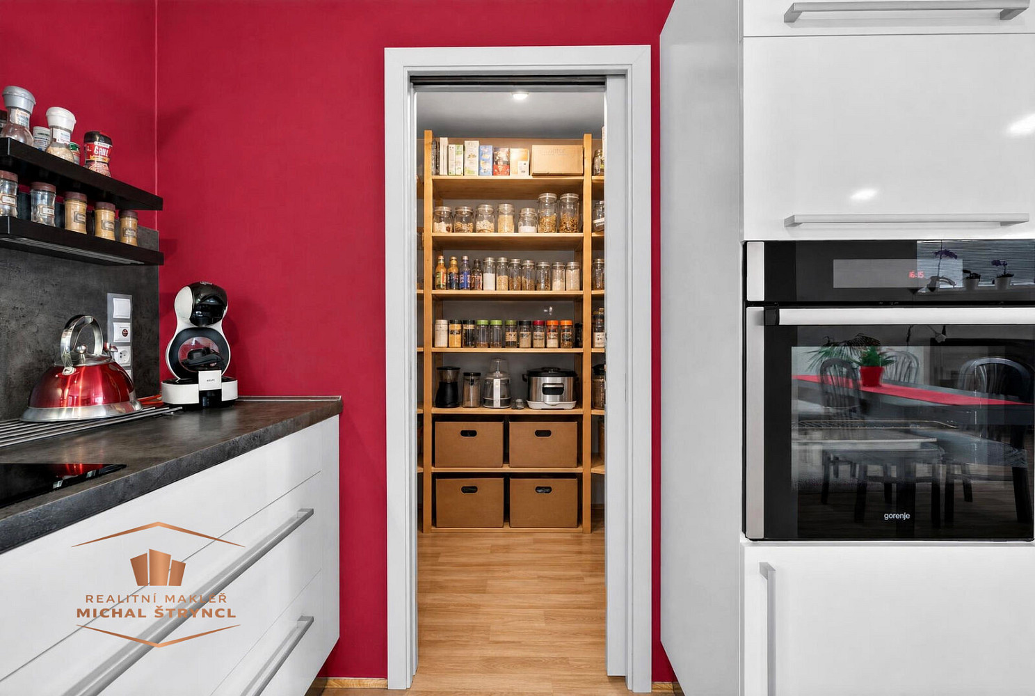 Prodej domu 170 m² s pozemkem 1 001 m² – fotografie 3