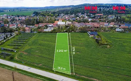 Prodej stavebního pozemku 3 252 m², Mostkovice, okres Prostějov