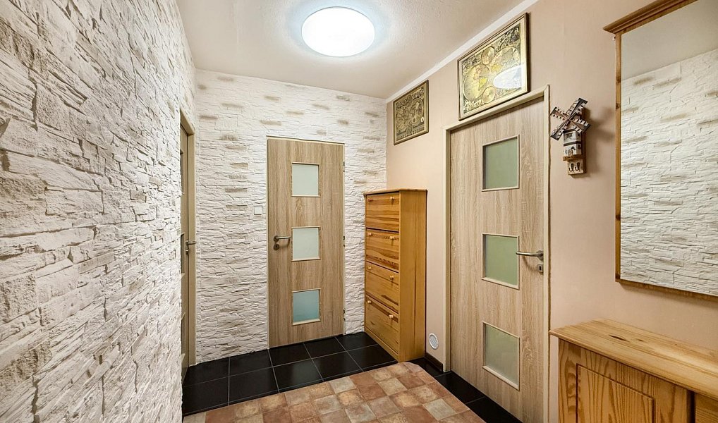 Prodej bytu 3+1 68 m², Krupka – náhled fotky 16