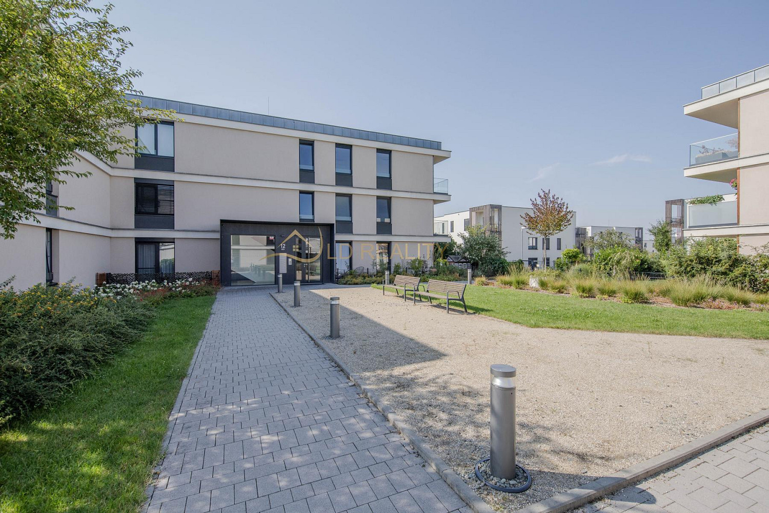 2 kambarių butas, 108 m²