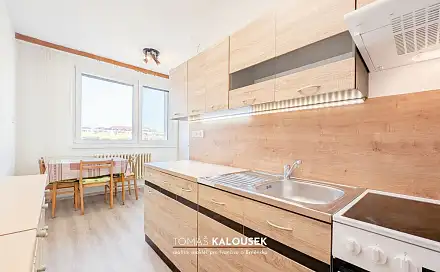 Pronájem bytu 1+1 35 m², Luční, Ivančice, okres Brno-venkov