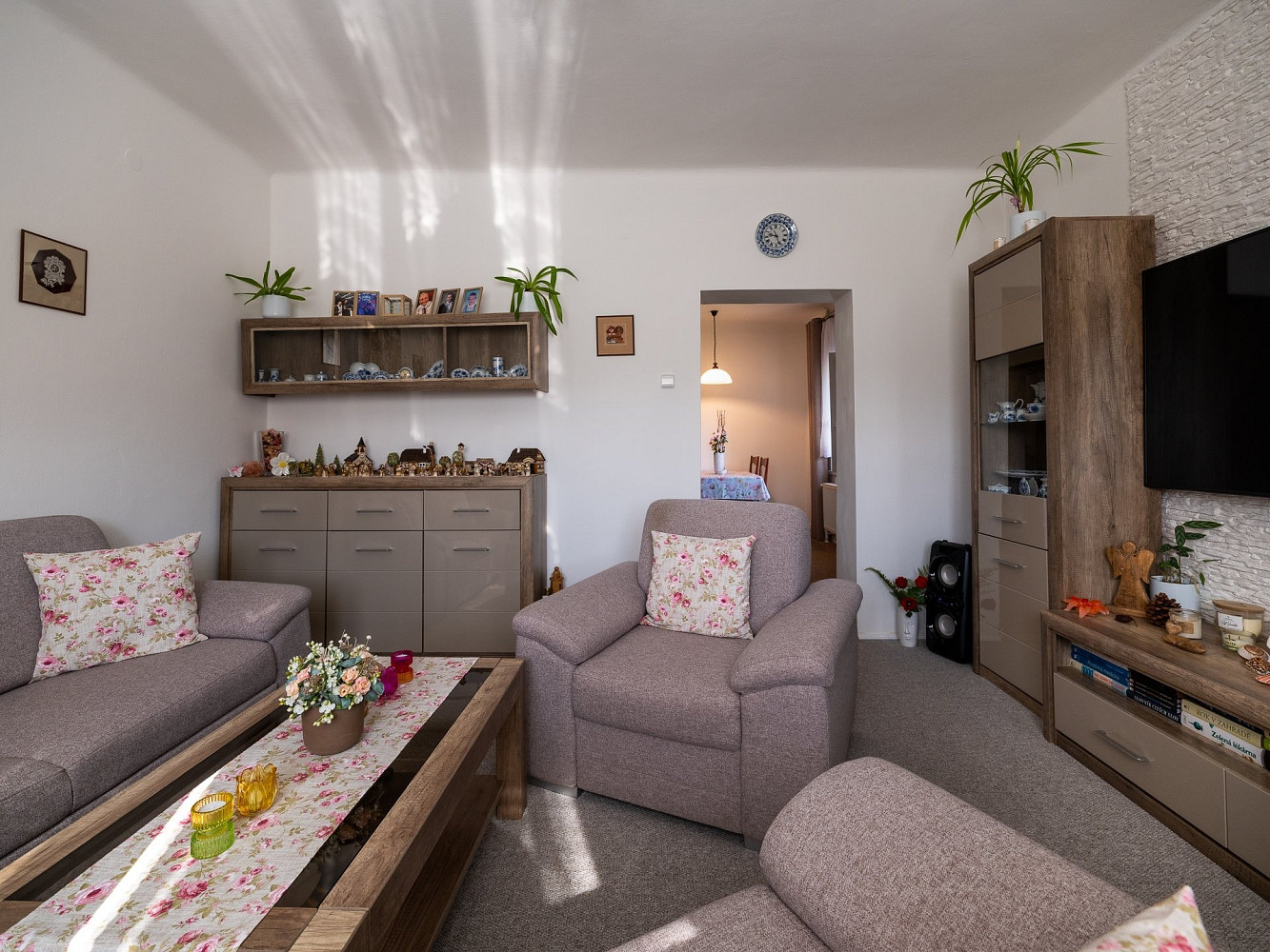 Prodej domu 90 m² s pozemkem 1 071 m²