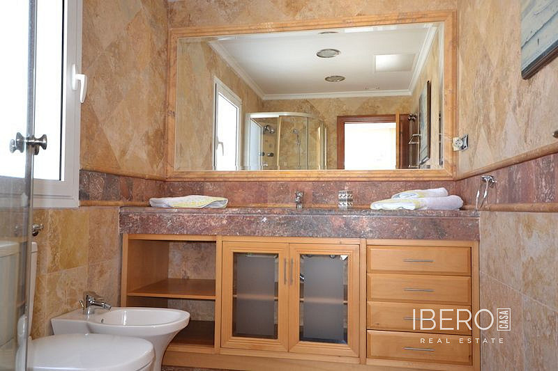 Prodej bytu 5+kk 220 m² – další