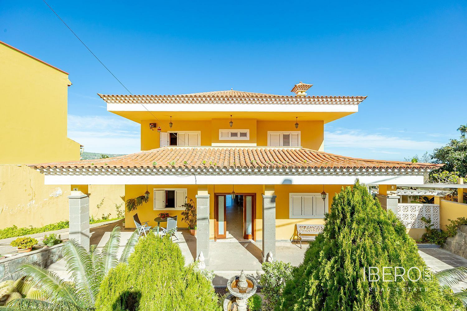 Prodej domu 3 546 m² s pozemkem 3 077 m²