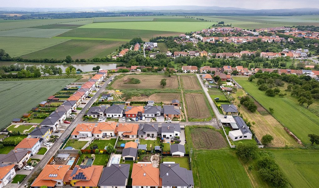 Prodej stavebního pozemku 624 m², Syrovice – náhled fotky 10