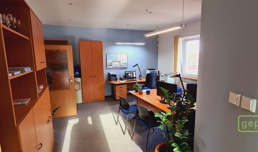 Prodej domu 208 m² s pozemkem 103 m², České Budějovice – náhled fotky 8