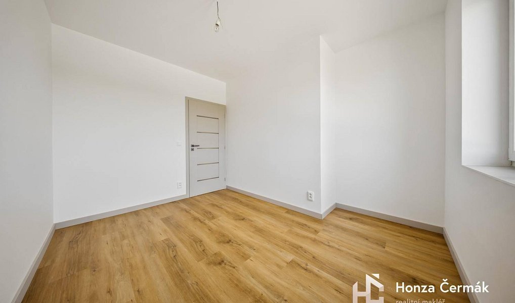 Prodej domu 109 m² s pozemkem 319 m², Oslavany – náhled fotky 13