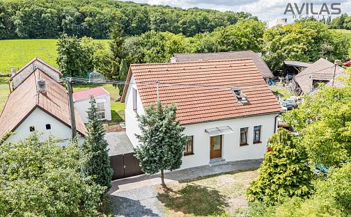 Prodej domu 174 m² s pozemkem 549 m², Kolaje, okres Nymburk