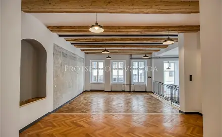Pronájem obchodních prostor 127 m², Hasskova, Třebíč - Vnitřní Město