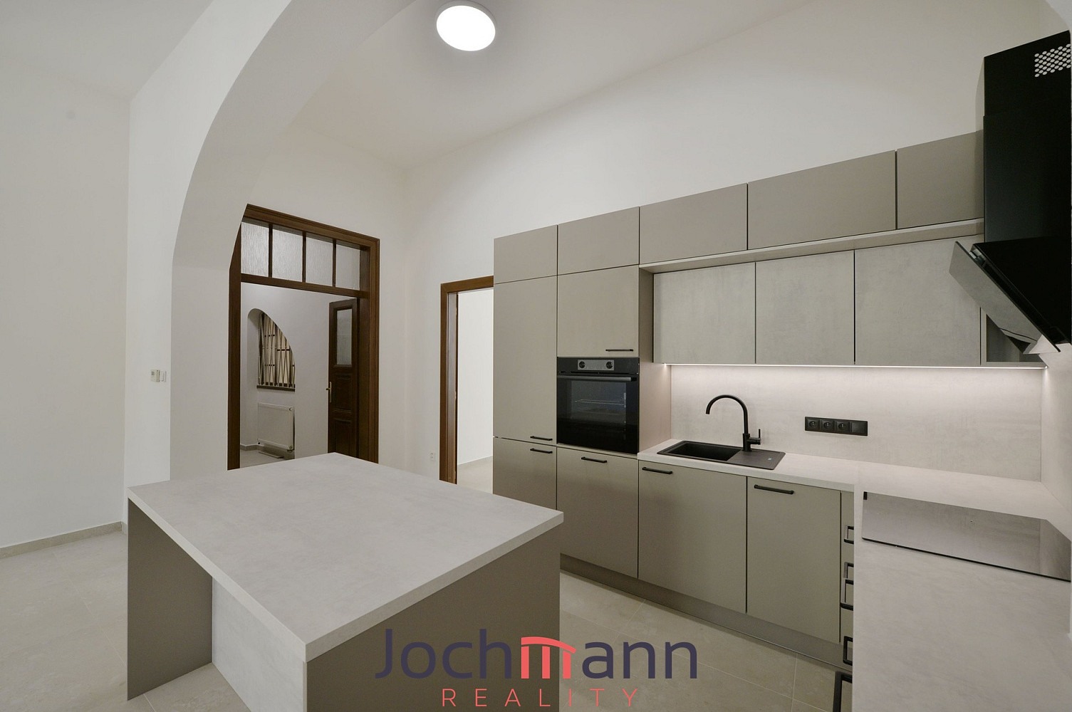 Pronájem bytu 2+kk 79 m²