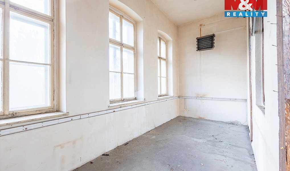 Pronájem výrobních prostor 800 m², Krásná Lípa – náhled fotky 4