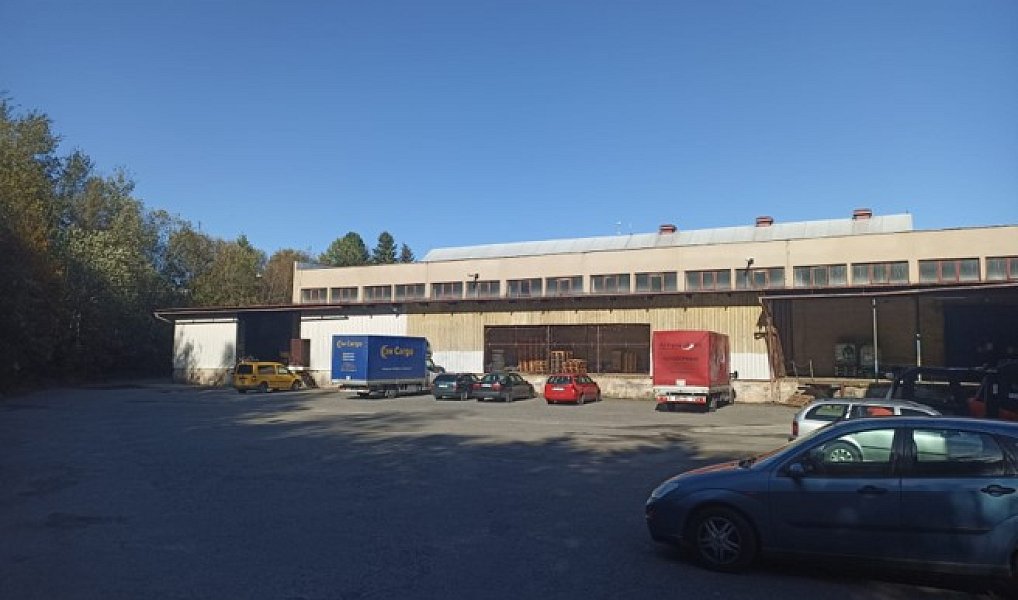 Prodej výrobních prostor 5 150 m², Hlinsko – náhled fotky 2
