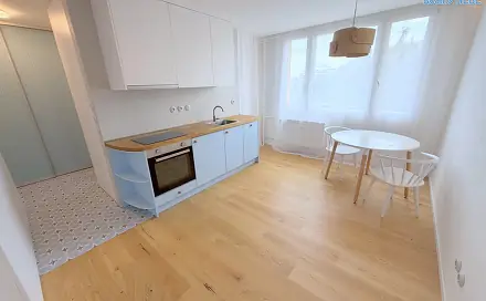 Pronájem bytu 1+kk 27 m², Veltruská, Praha 9 - Prosek