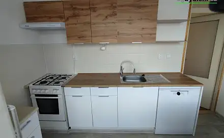Pronájem bytu 4+1 80 m²