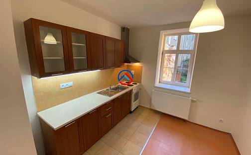 Prodej bytu 1+1 36 m², Jablonského, Olomouc - Černovír