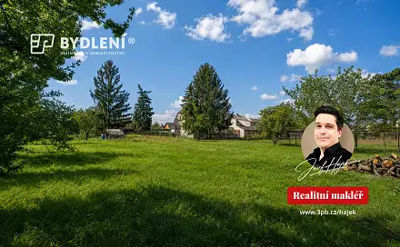 Prodej stavebního pozemku 1 845 m²