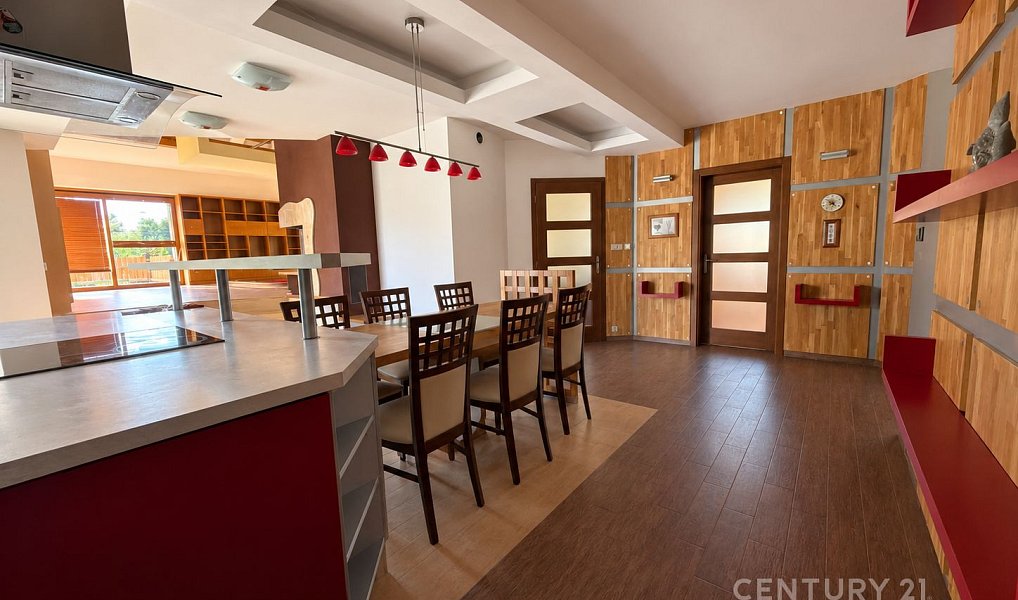 Prodej domu 258 m² s pozemkem 1 073 m², Blovice – náhled fotky 8