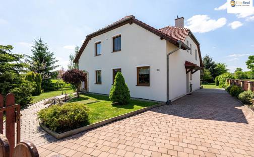 Prodej domu 344 m² s pozemkem 2 194 m², Příkazy - Hynkov, okres Olomouc