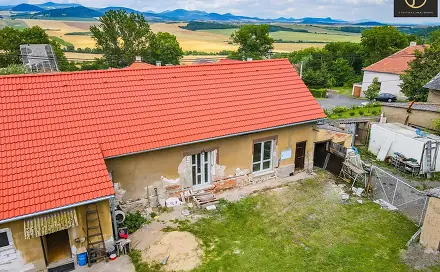 Prodej domu 262 m² s pozemkem 2 342 m², Chožov - Mnichovský Týnec, okres Louny