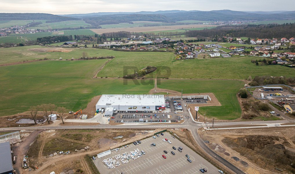 Prodej komerčního pozemku 9 478 m², Hořovice – náhled fotky 21