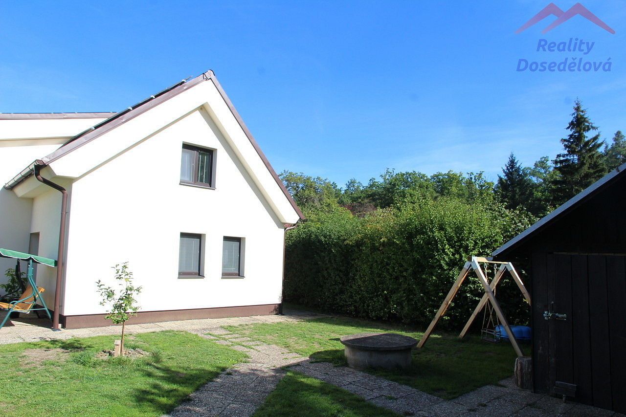 Prodej domu 96 m² s pozemkem 440 m² – fotografie 3