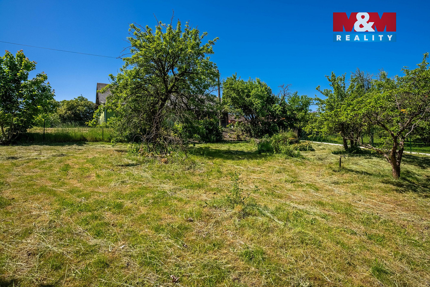 Prodej stavebního pozemku 1 536 m² – pohled 4